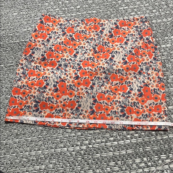 Club Monaco | Floral Skirt - Picture 10 of 10